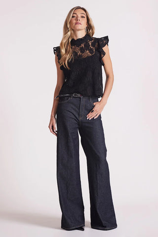 JOY FLUTTER SLEEVE TOP