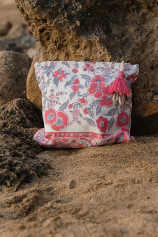 Medium Daytripper Pouch