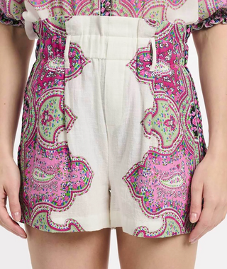 Noema Short